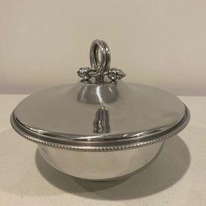 Vintage 1940s Aluminum Buenilum serving bowl